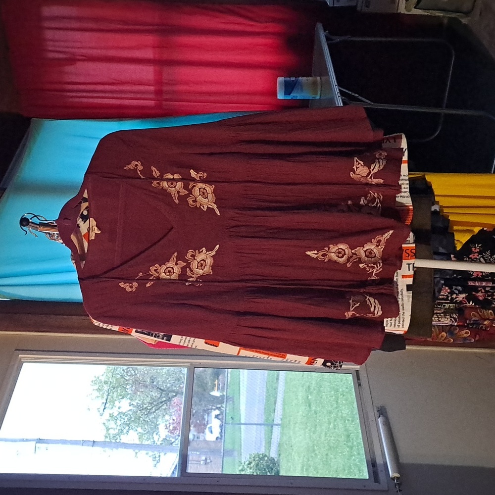 Bohemian Top. Small